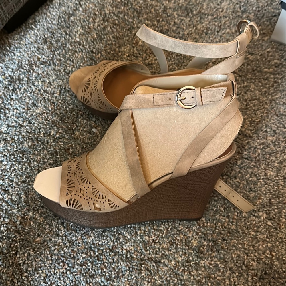Brand New wedge shoes, size 8.5